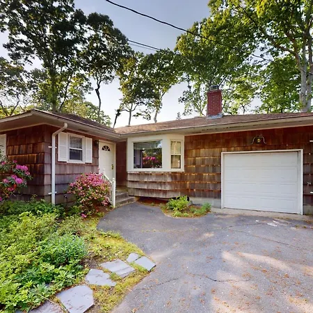 The Endless Summer Cottage